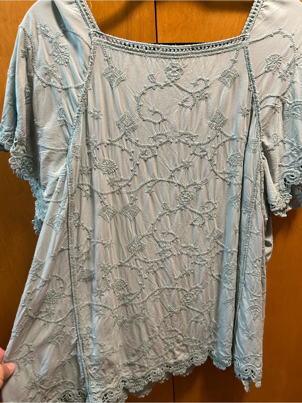Democracy Pale Blue Embroidered Scoop Neck Tunic Top - Picture 2 of 6